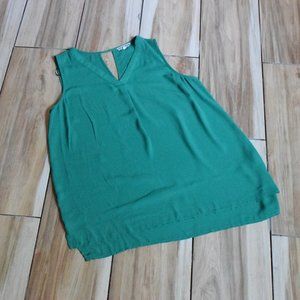 Size S Green Sleeveless Top with Keyhole Back